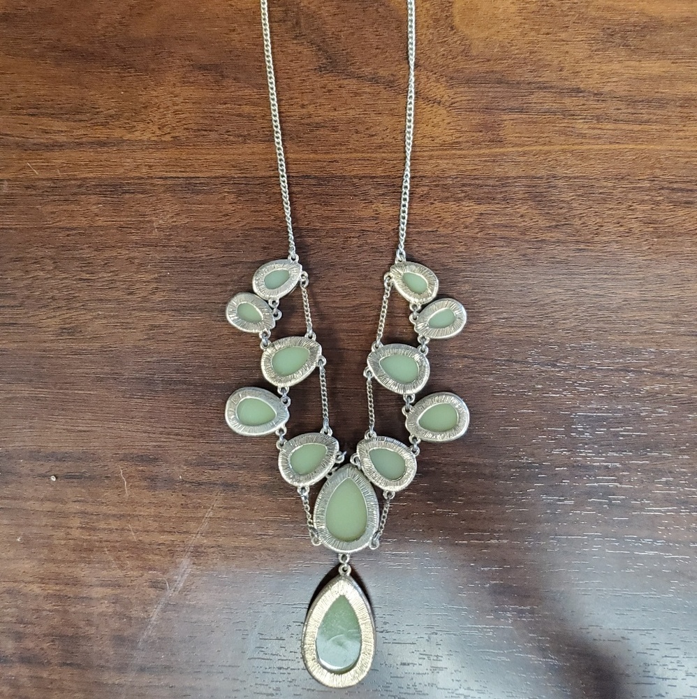 Necklace - Picture 2 of 3